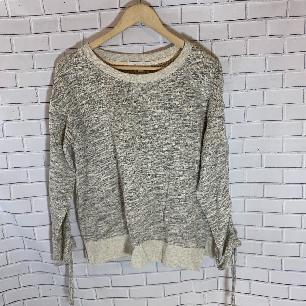 Anthro Eri + Ali Grey Heather Knit Top Wri…
